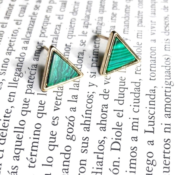 Alquimia Jewelry - JEWELED STATEMENT TRIANGLE GOLD STUDS